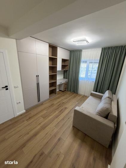 Casă cu 4 camere cu Teren 300 Mp în Valea Lupului