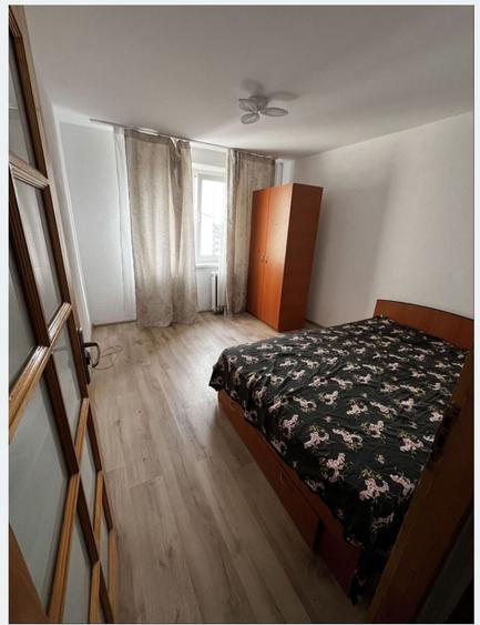 Apartament cu 4 camere decomandat în Rahova