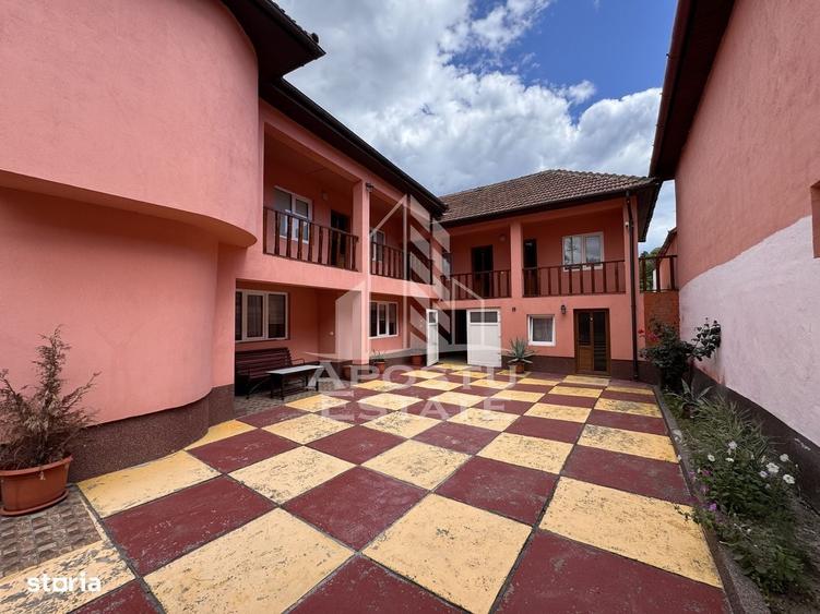 Casă cu 4 camere în Cerbăl