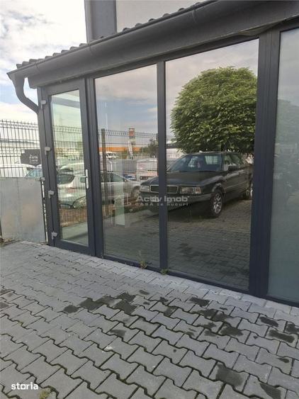 Spațiu comercial, de 60 mp, în Central