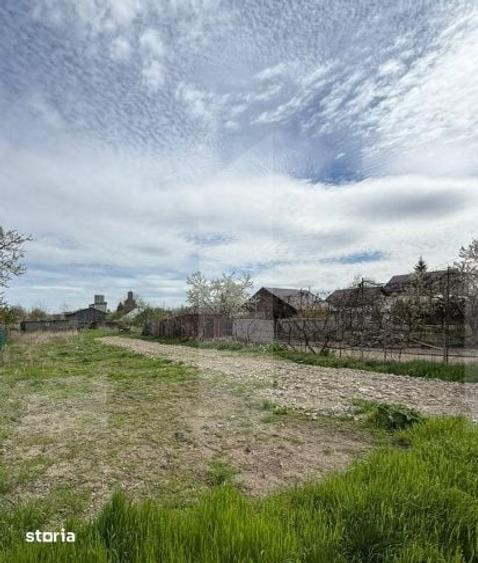 Teren de 1824 mp, în Central