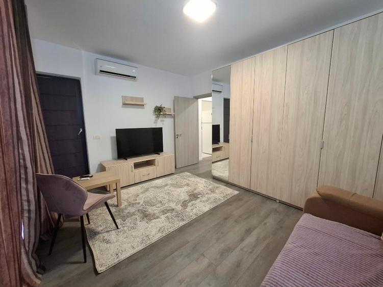 Garsonieră decomandată, mobilată în Grozăvești