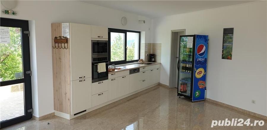 Casă cu 9 camere în Sohodol