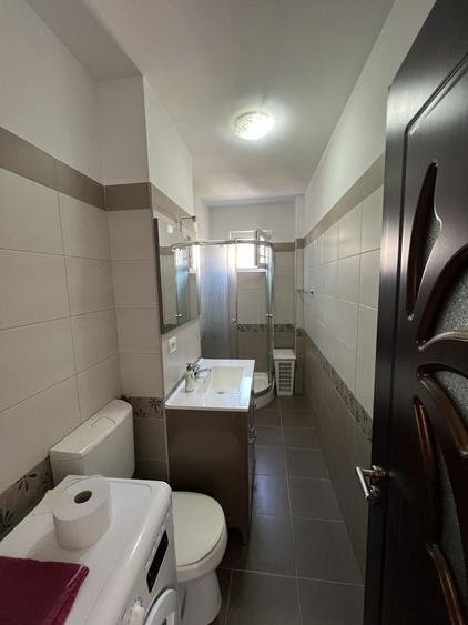 Apartament cu 3 camere semidecomandat, mobilat în Șagului