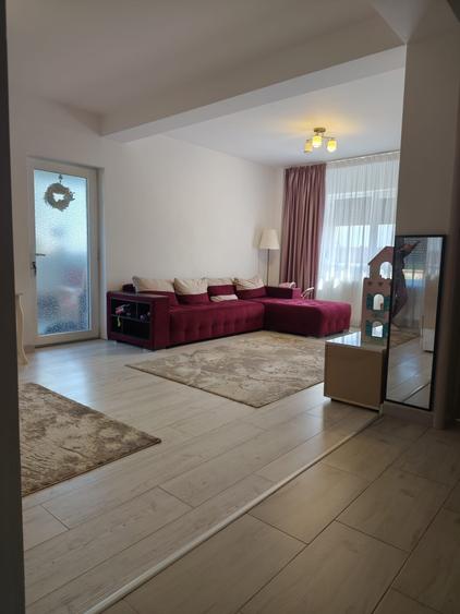 Casă individuală cu 4 camere cu Teren 380 Mp în Joița