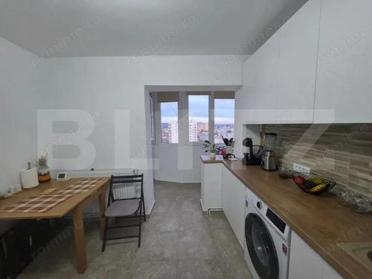 Apartament 3 camere, 74 mp, zona Micro 5 - 2