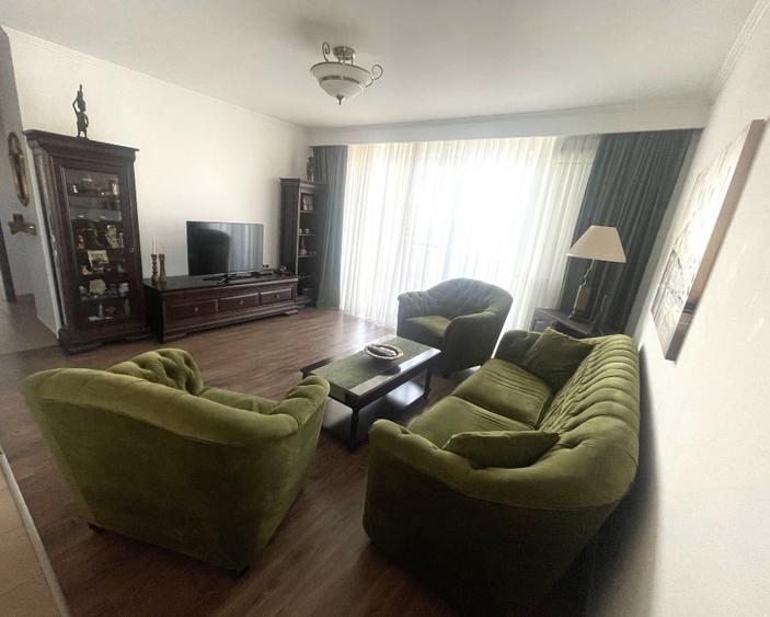 Apartament lux 3 camere + loc parcare, Zona Torontalului - 1