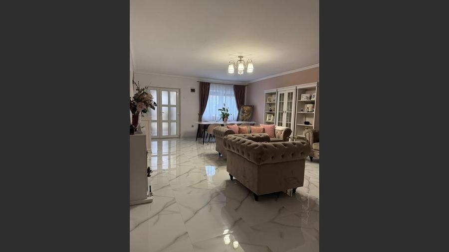 Casă de lux spațioasă 3 dormitoare, Santandrei (€265.000) - 10
