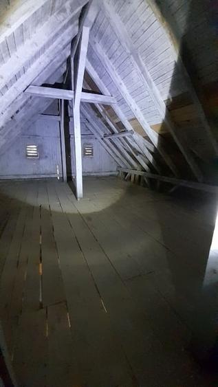 Pensiune in stilul arhitectural al cabanelor austriece, 5000 mp, teren - 6