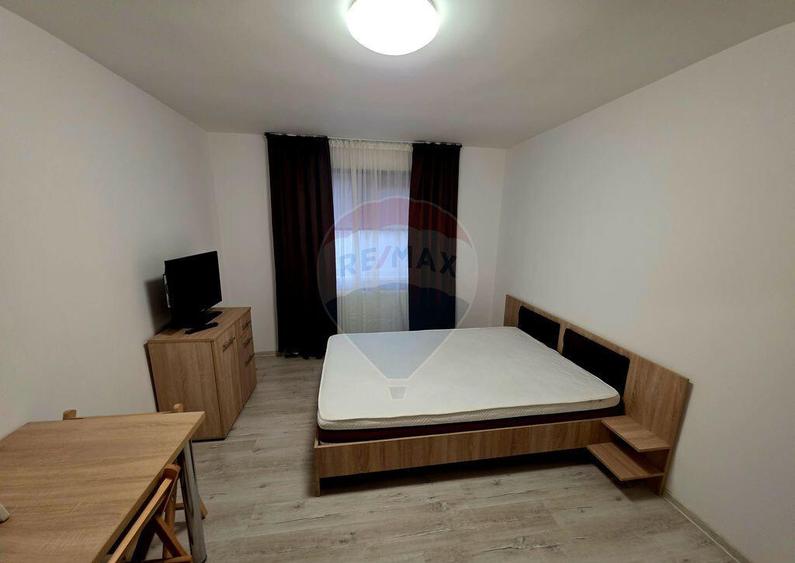 Apartament cu 1 camere de inchiriat in zona 1 Mai - 2