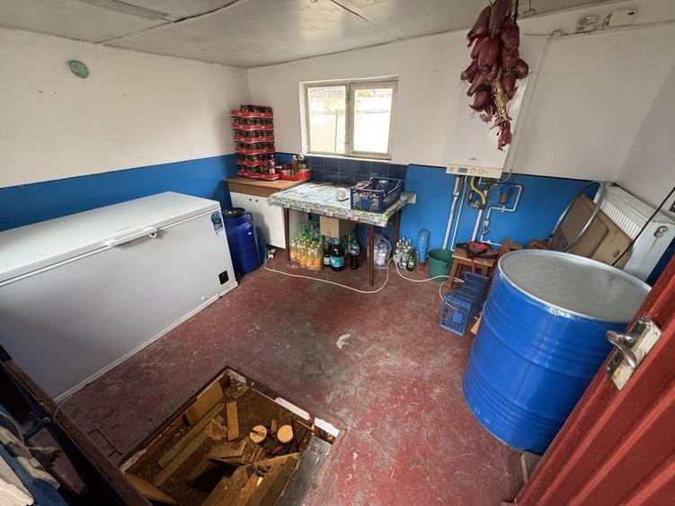 Casă 120 mp + casă 49 mp, teren 640 mp, deschidere 15 ml, Calea Dobrogei – Valu - 14