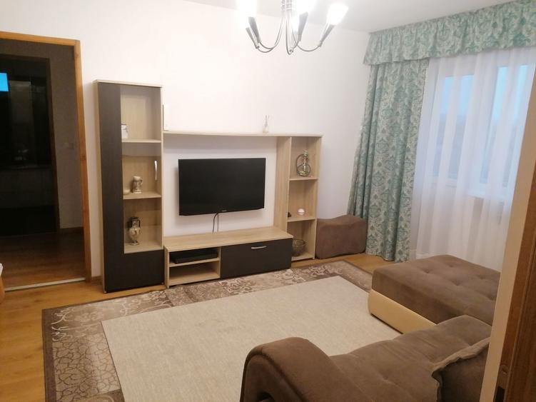 De inchiriat apartament cu 3 camere - 1
