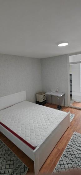 Garsoniera moderna- Tractorul - langa Coresi Mall - 4