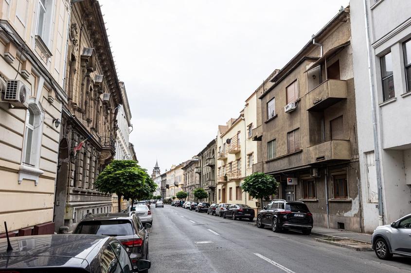 VANDUT! 3 camere amenajat, Finisat premium. - 10