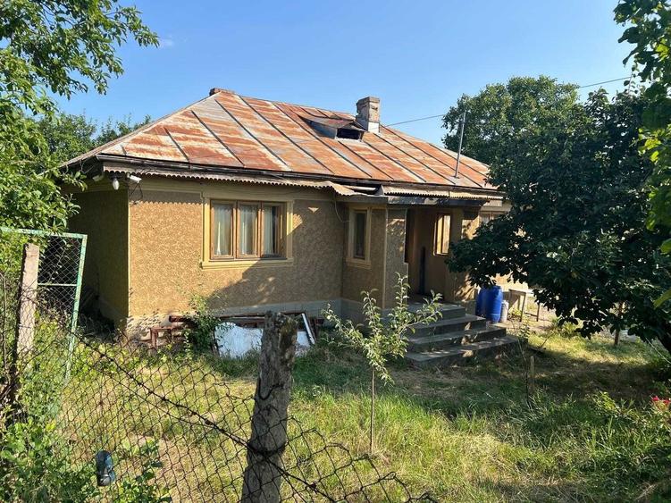 Casă cu 4 camere în Beciu