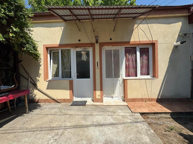 53.500 euro, NEGOCIABIL, 2 camere, 47mp, ZONA CENTRALA - 1