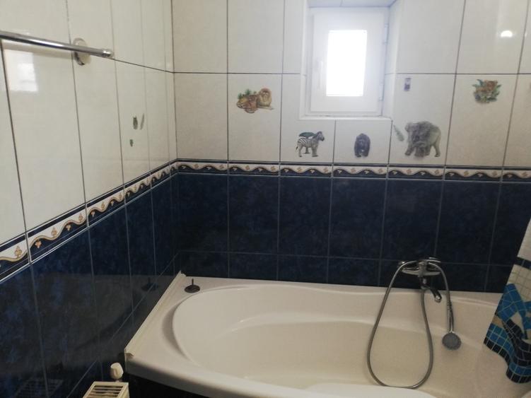 Închiriez apartament 2 camere  - 9