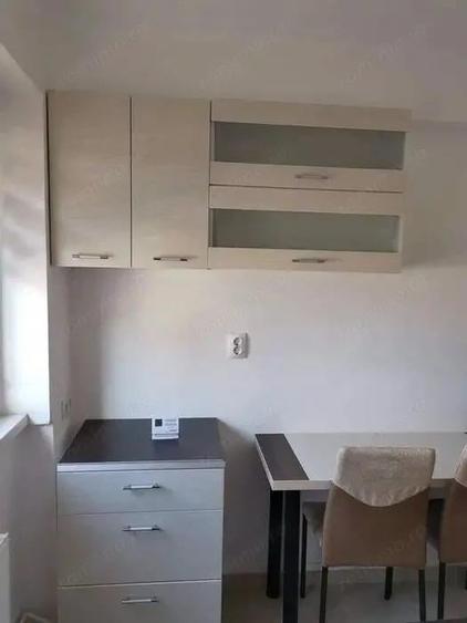 Apartament 2 camere, in 7 Noiembrie, etajul I, spre inchiriere - 2