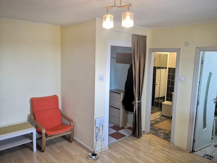 Ofer spre inchiriere garsoniera Piata Victoriei - 3