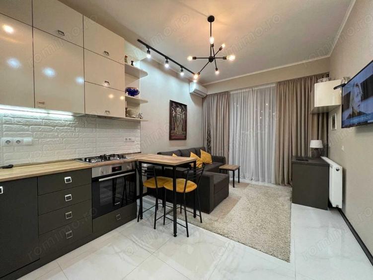 Garsoniera zona Militari Residence - 2