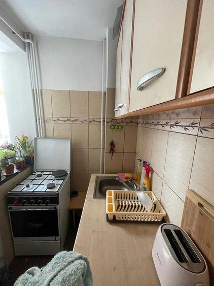 Inchiriez garsoniera - 2