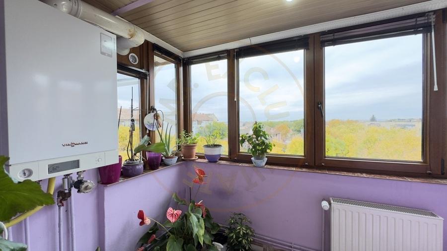 Apartament 3 camere MV2 Etaj IV, Str. Octavian Goga - Carei - 9