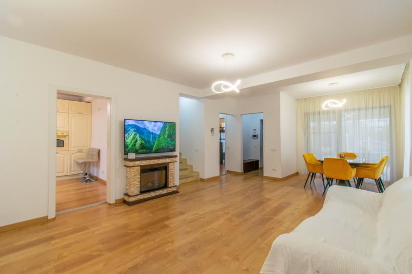 Vilă modernă cu vedere la lac, minicomplex inchis - 2