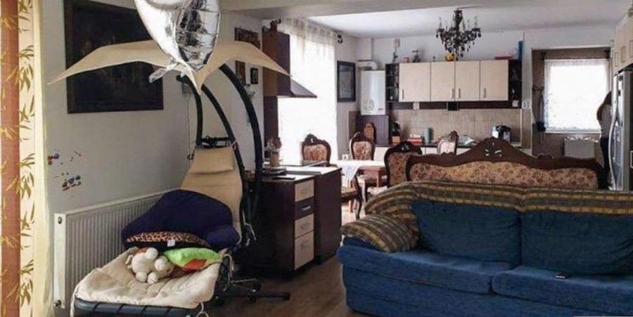 Casă individuală cu 10 camere în Scriitorilor - 15