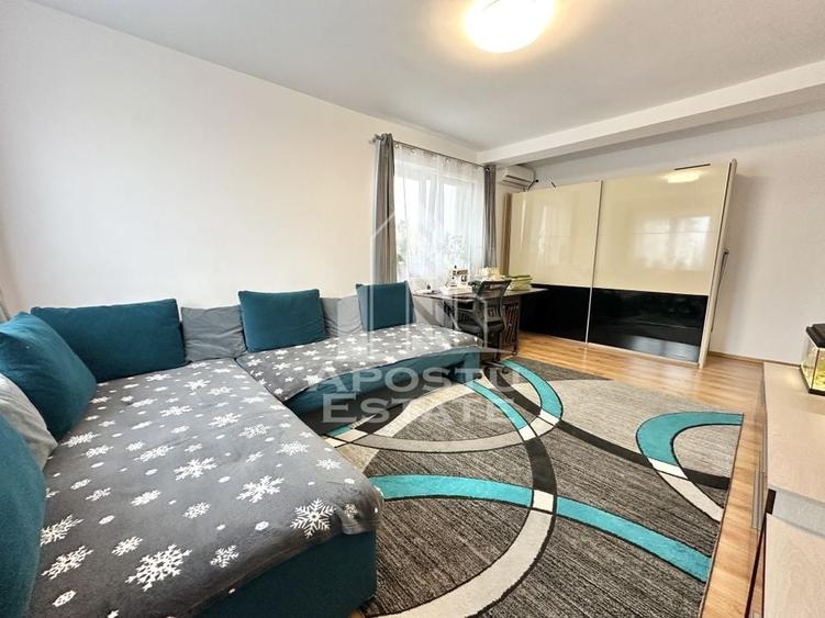 Apartament cu 2 camere mobilat decomandat la parter in Giroc la asfalt - 1