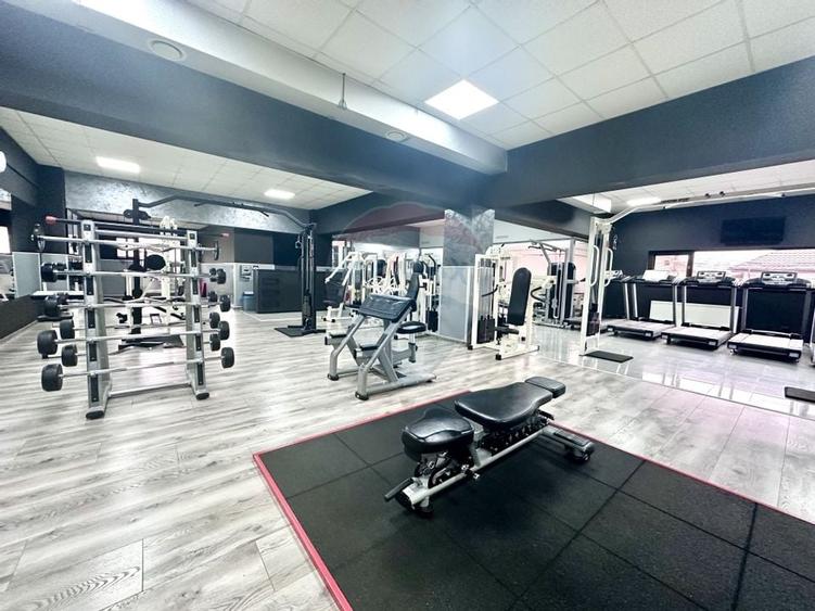 De vânzare construcție comercială P+3 cu funcțiuni mixte - Buftea - 6