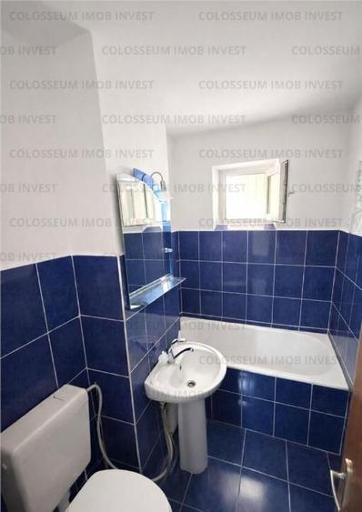 Apartament cu 3 camere, decomandat - zona Astra - 4