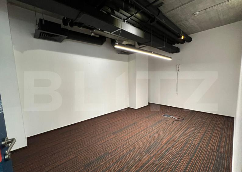 Spa?iu birouri, 350 mp, Scala Center - 1