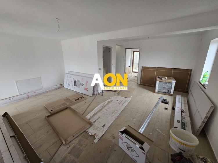 Duplex cu 3 camere cu Canalizare în Cetate