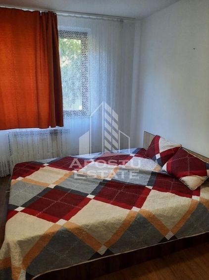 Apartament cu 3 camere, centrala proprie, zona Sagului - 4