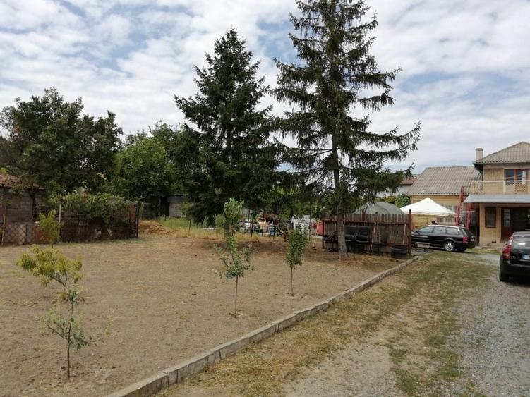 Teren 3500 mp Str Delfinului Foarte Aproape De Lacul Sutghiol - 3