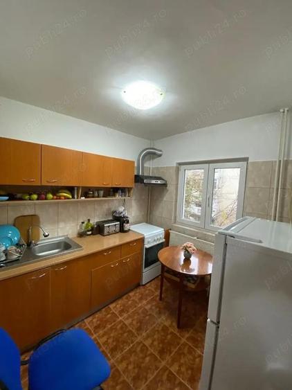 Garsoniera Orsova Veteranilor 40 m2, et 3 4, bloc 1990. - 9