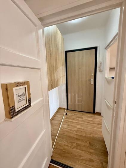 Apartament 2 camere &icirc;n zona FACULTATII DE LITERE - 8