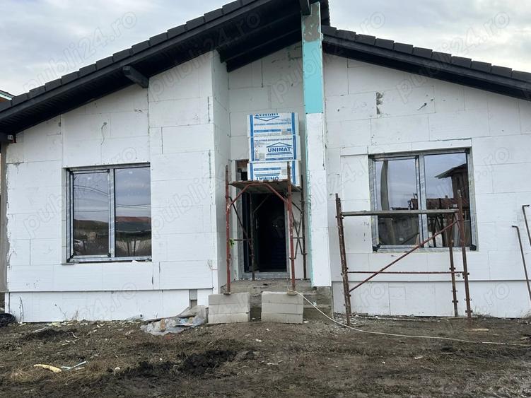 Vanzare Casa pe parter la Gri cu 432 mp teren cu toate utilitatiile bransate - 8