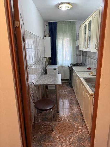 Inchiriez garsoniera cf.1 Onesti - 9