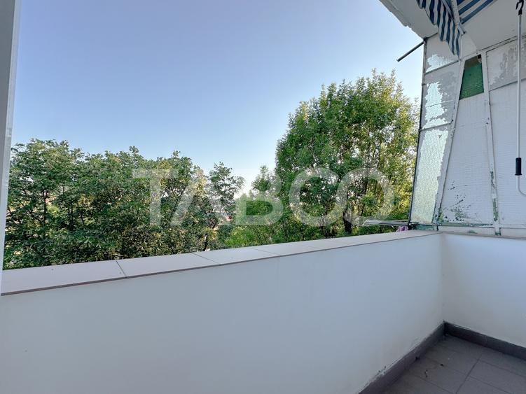 De vanzare apartament cu 4 camere mobilat in zona Stadion Corvinul - 14