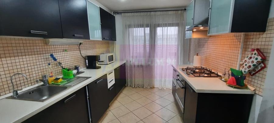 Vanzare apartament 2 camere in zona Unirii stradal, cu vedere fata - 7