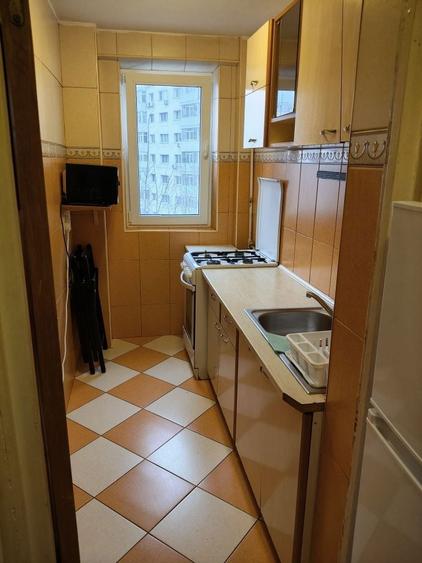 Proprietar inchiriez apartament cu 2 camere - 3