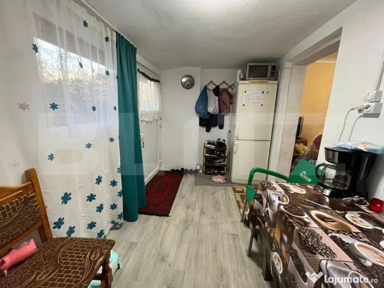 Casa de vanzare, 420 mp teren VALEA CASELOR - 1