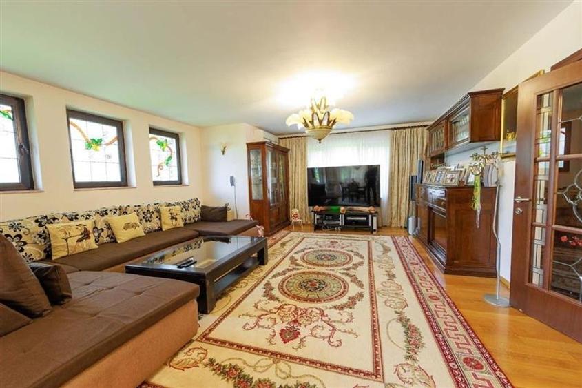 Vanzare vila Snagov - 4