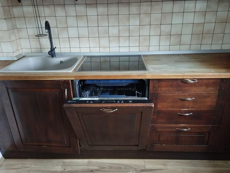 Bloc nou, sectiune mare, apartament 3 camere cu semineu, terasă mare si garaj - 17
