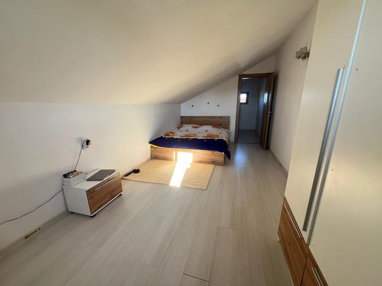 Casă tip duplex – mobilată și utilată – 4 camere-250 mp teren - 23