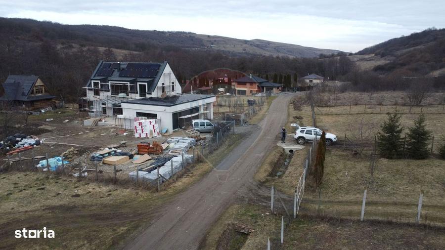 Teren 999 mp. Front 15,70 ml. Valea Garbaului - Floresti - 5