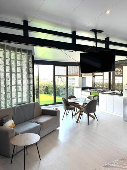 Studio de vanzare, zona Km 4-5 - 1