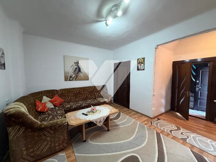 Casa cu curte individuala 3 camere ,teren 290mp Vasile Aaron Sibiu - 2