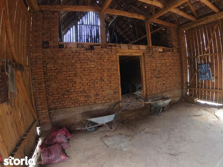 Casa cu teren generos de vanzare in orasul Miercurea Sibiului - 10